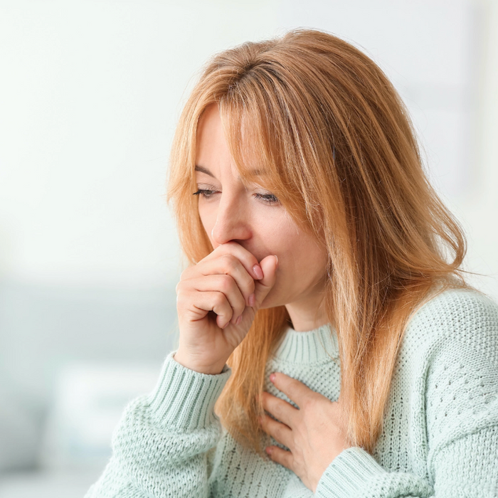 朝の乾いた咳が何ヶ月も続く： 一般的な原因と解消法